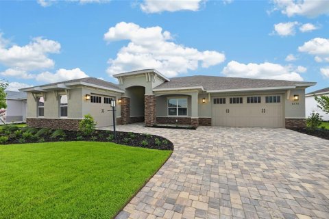 Villa ou maison à Ocala, Floride 3 chambres, 220.46 m2 № 2420622