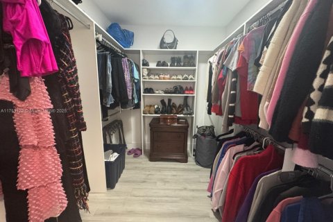 Condominio en venta en Hollywood, Florida, 2 dormitorios, 123.84 m2 № 1861000 - foto 26