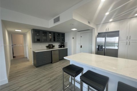 Condominio en venta en Hollywood, Florida, 2 dormitorios, 123.84 m2 № 1861000 - foto 18