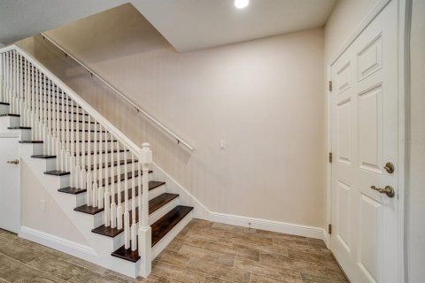 Touwnhouse à louer à Tampa, Floride: 3 chambres, 167.22 m2 № 2430642 - photo 21