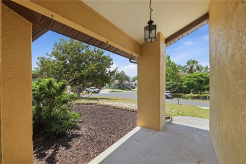 Villa ou maison à vendre à Spring Hill, Floride: 3 chambres, 164.81 m2 № 2120939 - photo 5