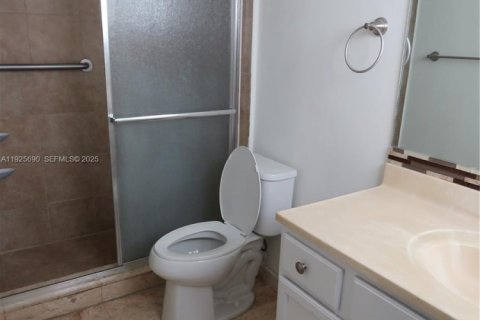 Appartement à louer à North Miami, Floride: 2 chambres, 116.13 m2 № 2039113 - photo 12