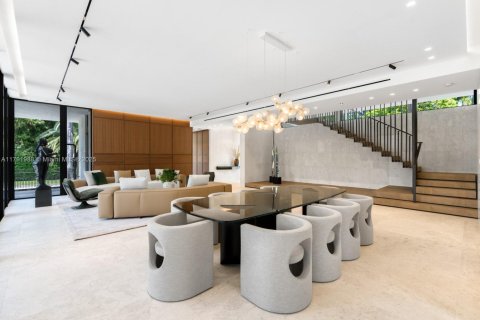 Villa ou maison à vendre à Miami Beach, Floride: 6 chambres, 526.01 m2 № 1748712 - photo 2