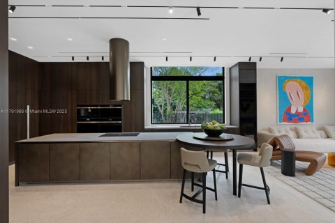 Villa ou maison à vendre à Miami Beach, Floride: 6 chambres, 526.01 m2 № 1748712 - photo 9