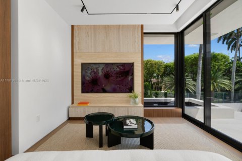 Villa ou maison à vendre à Miami Beach, Floride: 6 chambres, 526.01 m2 № 1748712 - photo 28