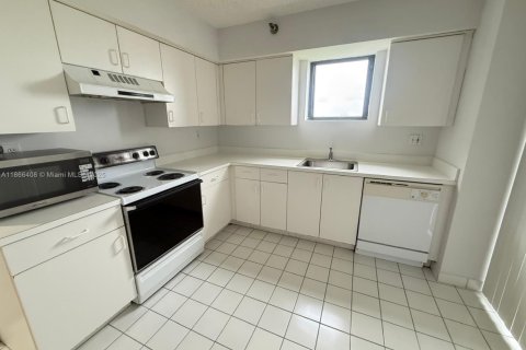 Copropriété à vendre à Aventura, Floride: 2 chambres, 118.08 m2 № 1979271 - photo 9