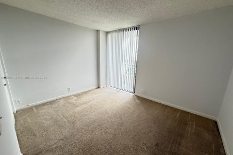 Copropriété à vendre à Aventura, Floride: 2 chambres, 118.08 m2 № 1979271 - photo 10