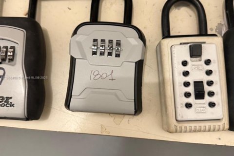 Copropriété à vendre à Aventura, Floride: 2 chambres, 118.08 m2 № 1979271 - photo 14