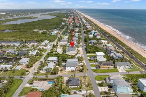 House in Flagler Beach, Florida 3 bedrooms, 248.51 sq.m. № 1787353 - photo 13