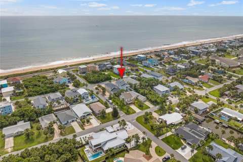 House in Flagler Beach, Florida 3 bedrooms, 248.51 sq.m. № 1787353 - photo 12