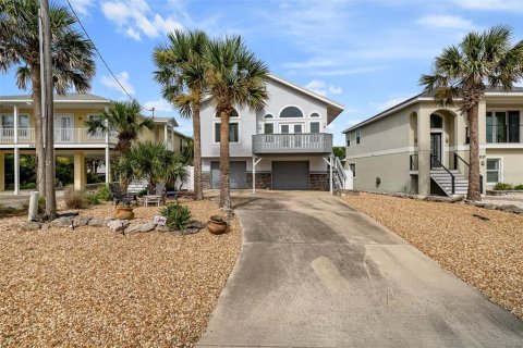 House in Flagler Beach, Florida 3 bedrooms, 248.51 sq.m. № 1787353 - photo 15