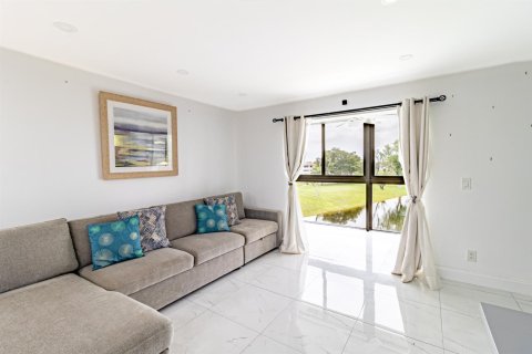 Condominio en venta en Sunrise, Florida, 2 dormitorios, 75.25 m2 № 2192258 - foto 8