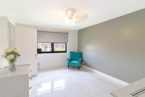 Condominio en venta en Sunrise, Florida, 2 dormitorios, 75.25 m2 № 2192258 - foto 15