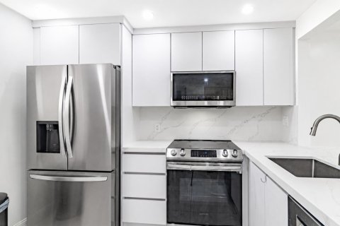 Condominio en venta en Sunrise, Florida, 2 dormitorios, 75.25 m2 № 2192258 - foto 5