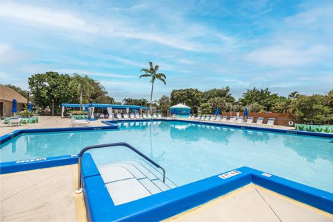 Condominio en venta en Sunrise, Florida, 2 dormitorios, 75.25 m2 № 2192258 - foto 22