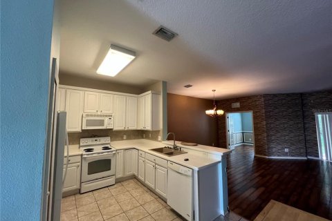 Adosado en alquiler en Land O' Lakes, Florida, 3 dormitorios, 171.5 m2 № 1849857 - foto 5