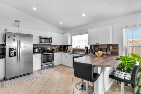 Villa ou maison à vendre à Homestead, Floride: 4 chambres, 152.73 m2 № 2055579 - photo 6