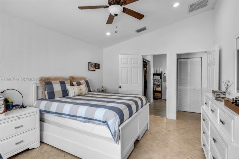 Villa ou maison à vendre à Homestead, Floride: 4 chambres, 152.73 m2 № 2055579 - photo 12