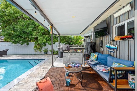 Villa ou maison à vendre à Hialeah, Floride: 3 chambres, 144 m2 № 2059912 - photo 7