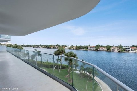 Condominio en venta en Aventura, Florida, 2 dormitorios, 176.89 m2 № 2006504 - foto 5