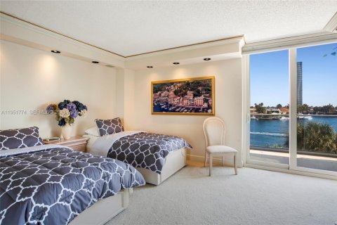 Condominio en venta en Aventura, Florida, 2 dormitorios, 176.89 m2 № 2006504 - foto 14