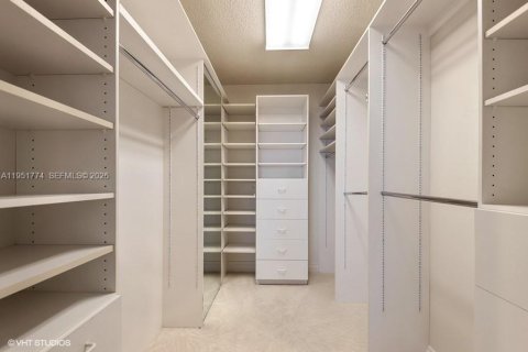 Condominio en venta en Aventura, Florida, 2 dormitorios, 176.89 m2 № 2006504 - foto 17