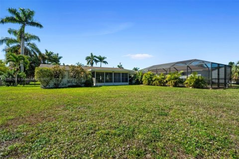 House in Fort Myers, Florida 3 bedrooms № 1867939 - photo 30