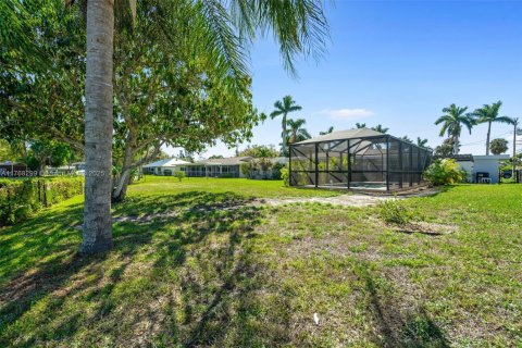 House in Fort Myers, Florida 3 bedrooms № 1867939 - photo 28