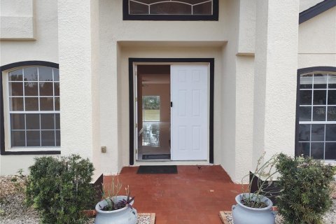 House in Orlando, Florida 5 bedrooms, 320.7 sq.m. № 1395637 - photo 28