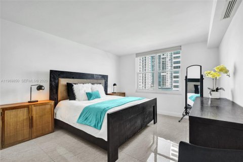 Снять в аренду кондоминиум в Холливуд, Флорида 1 спальня, 77.57м2, № 2031234 - фото 16