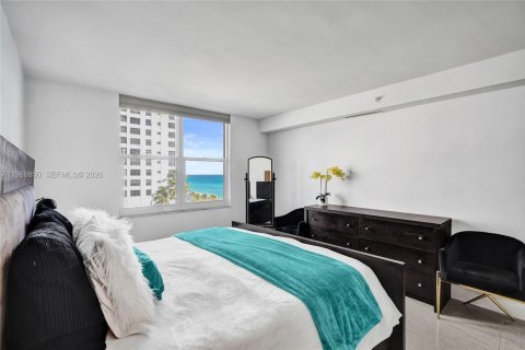 Снять в аренду кондоминиум в Холливуд, Флорида 1 спальня, 77.57м2, № 2031234 - фото 19