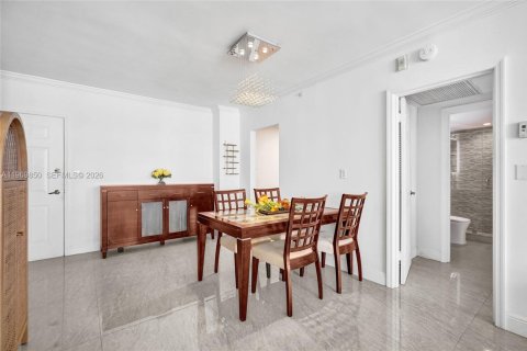 Снять в аренду кондоминиум в Холливуд, Флорида 1 спальня, 77.57м2, № 2031234 - фото 9