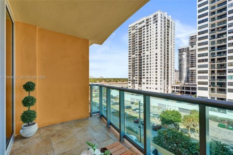 Снять в аренду кондоминиум в Холливуд, Флорида 1 спальня, 77.57м2, № 2031234 - фото 21