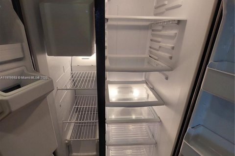 Copropriété à louer à North Miami Beach, Floride: 1 chambre, 66.89 m2 № 1973381 - photo 6