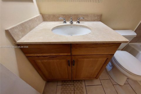 Copropriété à louer à North Miami Beach, Floride: 1 chambre, 66.89 m2 № 1973381 - photo 16