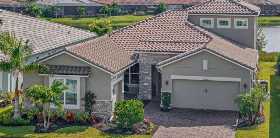 Casa en Venice, Florida 5 dormitorios, 302.77 m2 № 2145492