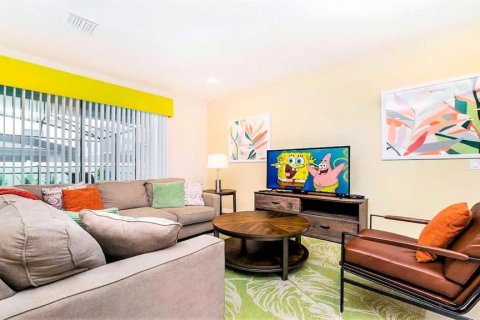 Villa ou maison à vendre à Kissimmee, Floride: 5 chambres, 231.51 m2 № 1585816 - photo 3