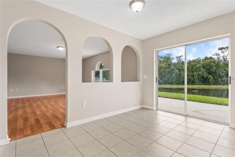 Villa ou maison à louer à Orlando, Floride: 5 chambres, 206.43 m2 № 2113795 - photo 8