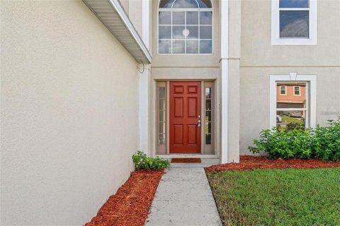 Villa ou maison à louer à Orlando, Floride: 5 chambres, 206.43 m2 № 2113795 - photo 2