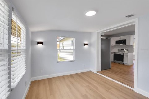 Casa en venta en Punta Gorda, Florida, 3 dormitorios, 80.27 m2 № 1619235 - foto 9