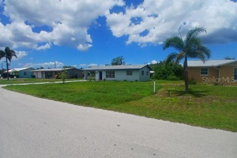 Casa en venta en Punta Gorda, Florida, 3 dormitorios, 80.27 m2 № 1619235 - foto 3