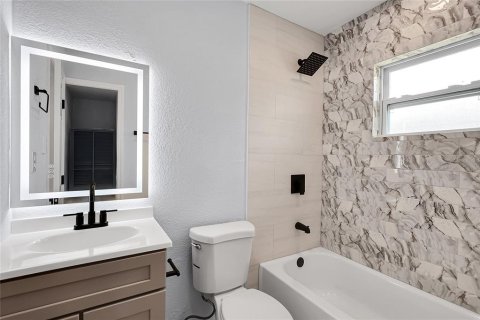 Casa en venta en Punta Gorda, Florida, 3 dormitorios, 80.27 m2 № 1619235 - foto 15