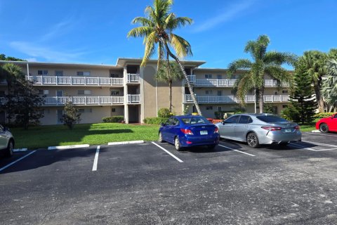 Condo in Lake Worth, Florida, 2 bedrooms  № 2400506