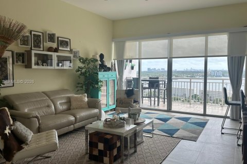 Condo in Aventura, Florida, 2 bedrooms  № 2044433 - photo 4