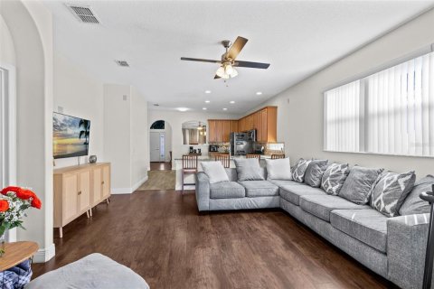 Villa ou maison à vendre à Orlando, Floride: 4 chambres, 185.25 m2 № 2431930 - photo 22