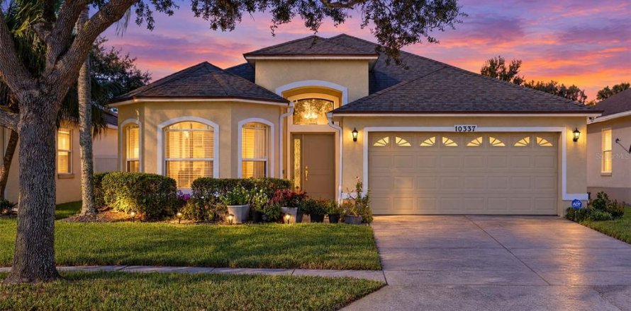 Villa ou maison à Orlando, Floride 4 chambres, 185.25 m2 № 2431930