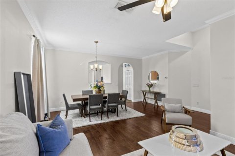 Villa ou maison à vendre à Orlando, Floride: 4 chambres, 185.25 m2 № 2431930 - photo 7