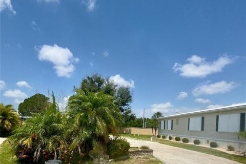 Terreno en venta en Port Charlotte, Florida № 757931 - foto 8