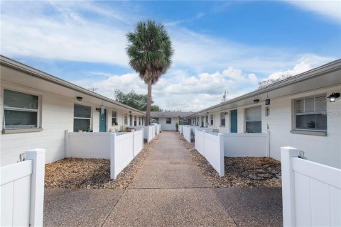 Appartement à louer à Saint Petersburg, Floride: 1 chambre, 60.39 m2 № 2416659 - photo 2