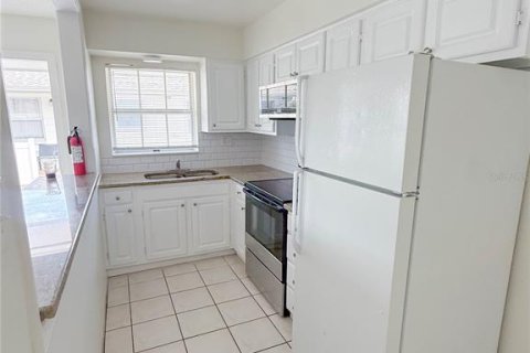 Appartement à louer à Saint Petersburg, Floride: 1 chambre, 60.39 m2 № 2416659 - photo 8